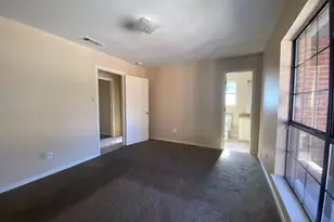 724 N Elm St, Lancaster, TX 75146 - Photo 23