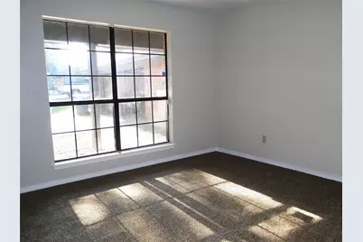 724 N Elm Street, Lancaster, TX 75146 - Photo 15