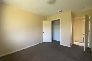 724 N Elm St, Lancaster, TX 75146 - Photo 19