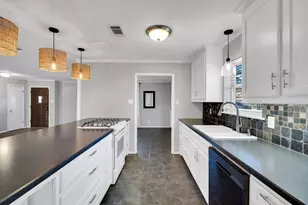 202 Vanderbilt Ln, Waxahachie, TX 75165 - Photo 15