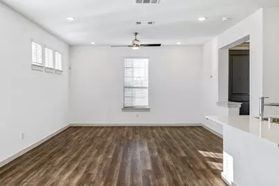 699 Vista Oaks Road, Lewisville, TX 75067 - Photo 17