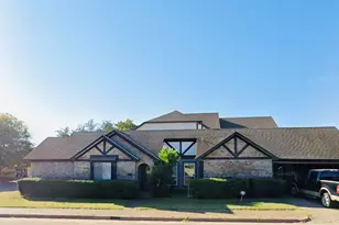 2224 Brigadoon Ct, Arlington, TX 76013 - Photo 5