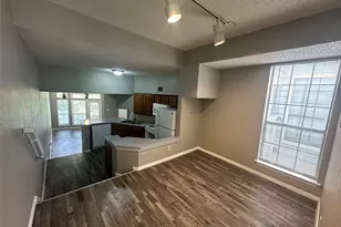 9823 Summerwood Circle, Dallas, TX 75243 - Photo 17