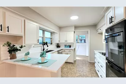 1911 Greenhaven Drive, Richardson, TX 75080 - Photo 3