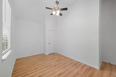 728 S Elm Street, Sherman, TX 75090 - Photo 5