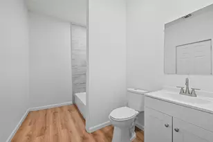 728 S Elm St, Sherman, TX 75090 - Photo 13