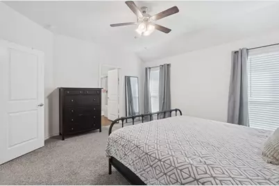 3260 Hunters Glen Drive, Aubrey, TX 76227 - Photo 15