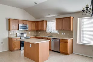 6256 Trinity Creek Dr, Fort Worth, TX 76179 - Photo 5