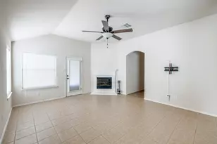 6256 Trinity Creek Dr, Fort Worth, TX 76179 - Photo 3