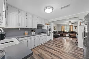 102 Creek Dr, Whitney, TX 76692 - Photo 7