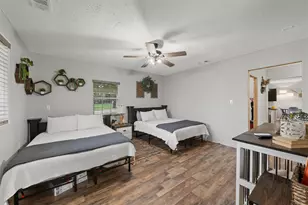 102 Creek Dr, Whitney, TX 76692 - Photo 13