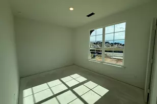 1253 Sabine River Ln, Springtown, TX 76082 - Photo 11