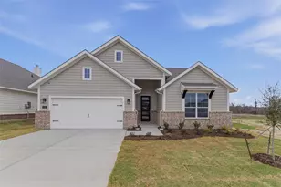 1253 Sabine River Ln, Springtown, TX 76082 - Photo 3