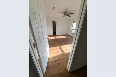 4916 Ledgestone Drive, Fort Worth, TX 76132 - Photo 3