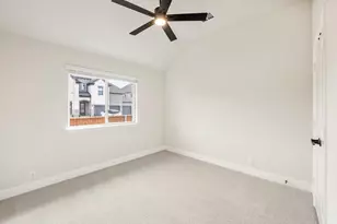 1002 Stonehaven Dr, Justin, TX 76247 - Photo 29