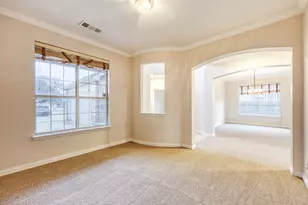 5747 Appalossa Dr, Grand Prairie, TX 75052 - Photo 15