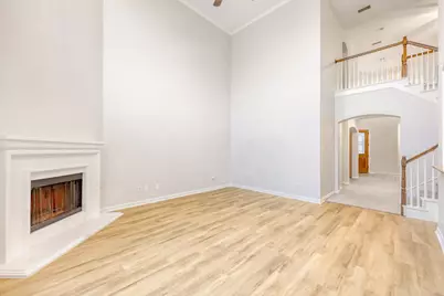 5747 Appalossa Drive, Grand Prairie, TX 75052 - Photo 7