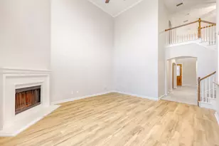 5747 Appalossa Dr, Grand Prairie, TX 75052 - Photo 7