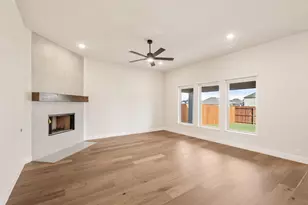 1010 Stonehaven Dr, Justin, TX 76247 - Photo 11