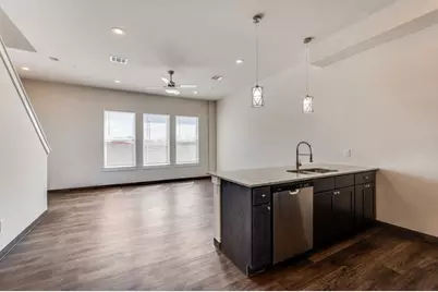 710 Benge Drive #712-E, Arlington, TX 76013 - Photo 3