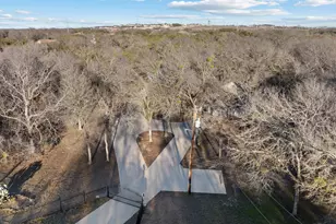 717 Mary Dr, Weatherford, TX 76085 - Photo 33