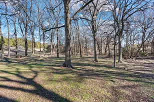 717 Mary Dr, Weatherford, TX 76085 - Photo 5