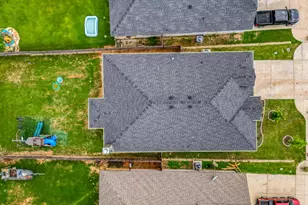 1908 Town Creek Cir, Weatherford, TX 76086 - Photo 17