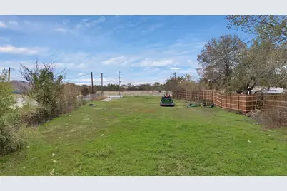 5912 Hereford Drive, Fort Worth, TX 76179 - Photo 7