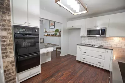 10029 Westpark Drive, Benbrook, TX 76126 - Photo 13