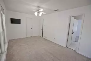 10029 Westpark Dr, Benbrook, TX 76126 - Photo 37