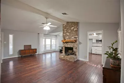 10029 Westpark Drive, Benbrook, TX 76126 - Photo 11