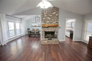 10029 Westpark Dr, Benbrook, TX 76126 - Photo 5