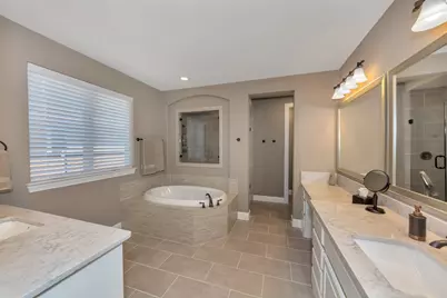 1001 W Bluff Way, Roanoke, TX 76262 - Photo 21