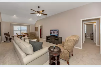 1001 W Bluff Way, Roanoke, TX 76262 - Photo 25