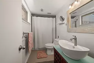 525 Towne House Ln, Richardson, TX 75081 - Photo 17