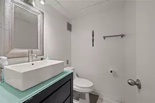 525 Towne House Ln, Richardson, TX 75081 - Photo 15