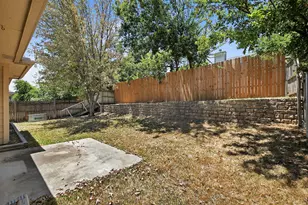 4717 Barnhill Ln, Fort Worth, TX 76135 - Photo 21