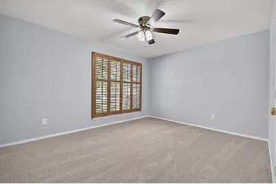 4717 Barnhill Lane, Fort Worth, TX 76135 - Photo 15