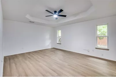 402 Country Meadow Drive, Mansfield, TX 76063 - Photo 15