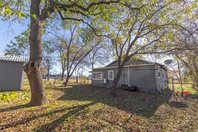 1112 W Baker Street, Brownwood, TX 76801 - Photo 21