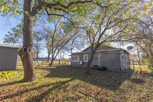 1112 W Baker St, Brownwood, TX 76801 - Photo 21