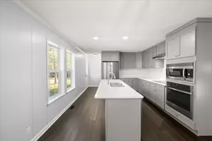 109 Summers Cir, Azle, TX 76020 - Photo 11