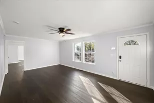 109 Summers Cir, Azle, TX 76020 - Photo 5