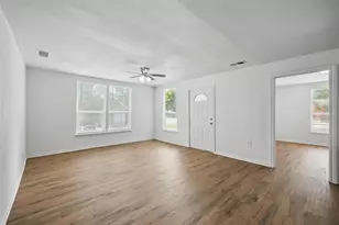 210 N 5th Ave, Denison, TX 75021 - Photo 3