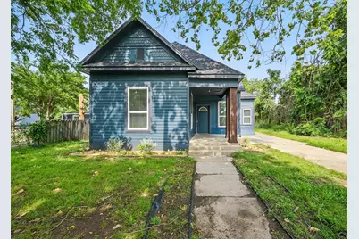 210 N 5th Avenue, Denison, TX 75021 - Photo 1