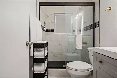 7018 Oleander Drive, Hitchcock, TX 77563 - Photo 27