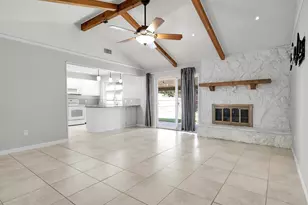 2309 Norwich Ct, Arlington, TX 76015 - Photo 3