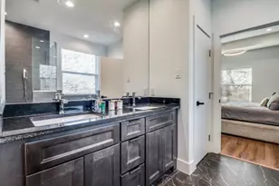 324 S Main St, Cedar Hill, TX 75104 - Photo 7