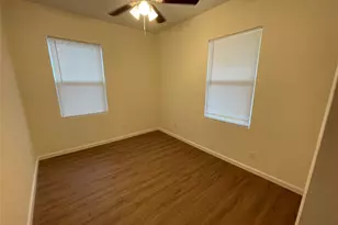 5424 Cottey St, Fort Worth, TX 76105 - Photo 3