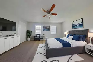 57 W Townhouse Ln, Grand Prairie, TX 75052 - Photo 7